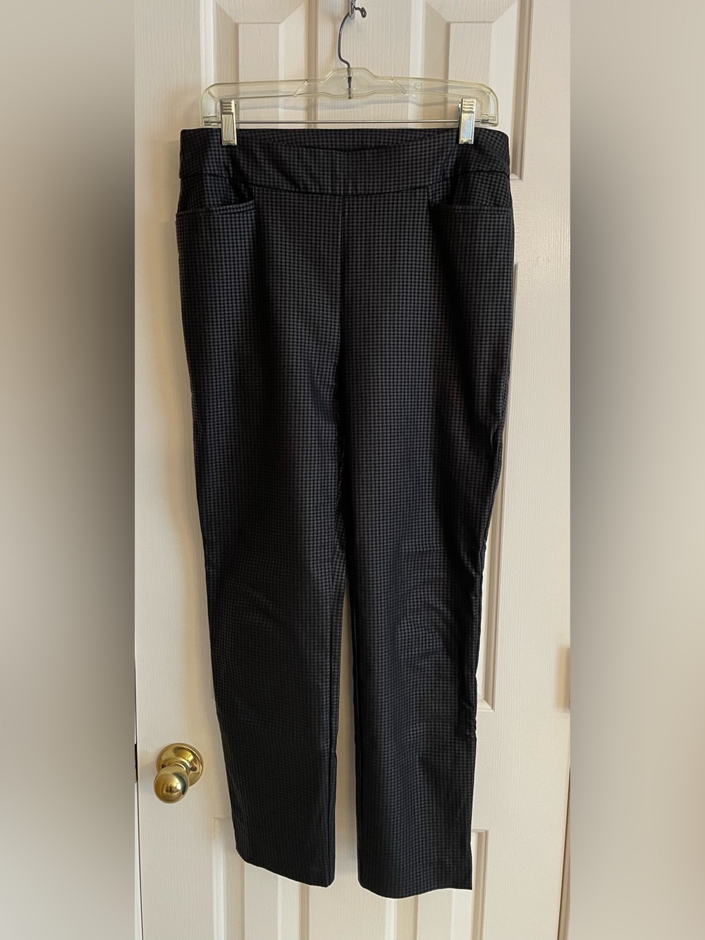 Chico's Black Micro-Houndstooth Waistband Ankle Length Straight Pants